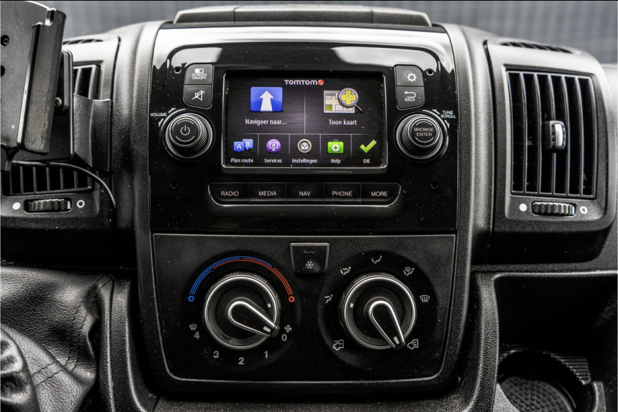 Opel Movano **Bakwagen met laadklep | Euro 6 | 165 PK | Cruise | Camera | Airco**