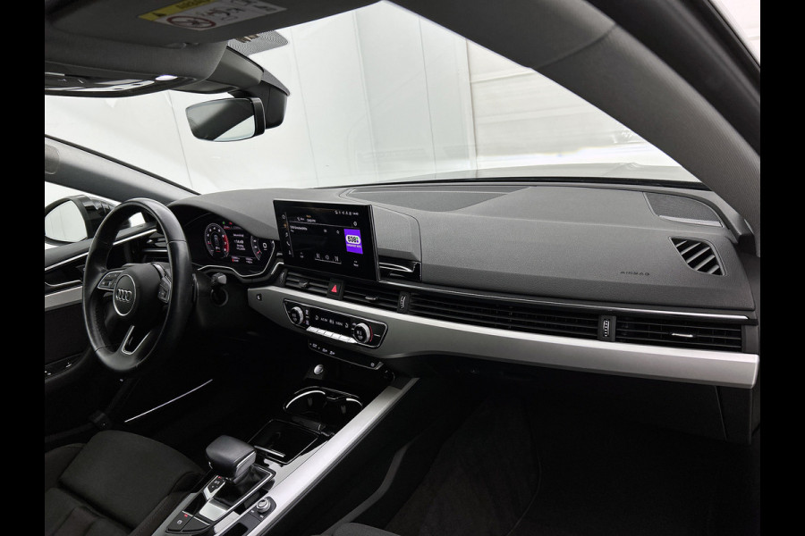 Audi A5 Sportback 35 TFSI Business edition Automaat (GROOT-NAVIGATIE, LED, CARPLAY, SPORTSTOELEN, ELEKT. ACHTERKLEP)