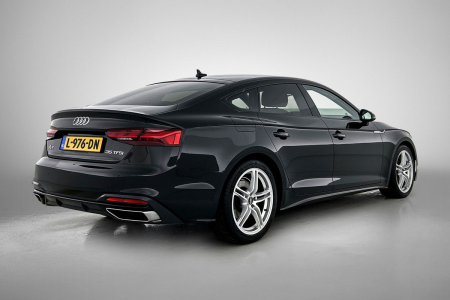 Audi A5 Sportback 35 TFSI Business edition Automaat (GROOT-NAVIGATIE, LED, CARPLAY, SPORTSTOELEN, ELEKT. ACHTERKLEP)