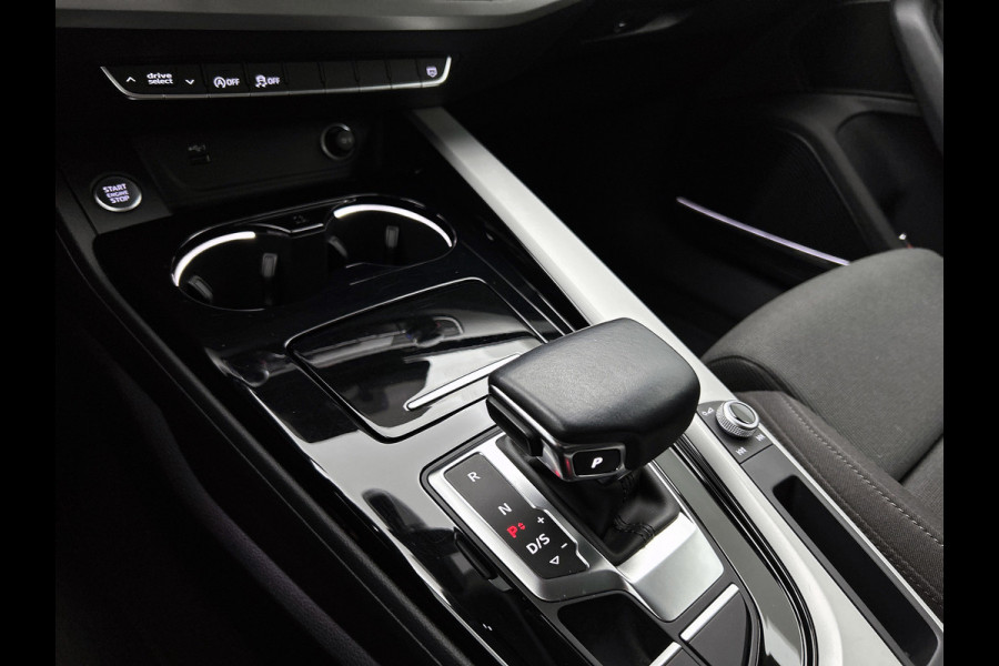 Audi A5 Sportback 35 TFSI Business edition Automaat (GROOT-NAVIGATIE, LED, CARPLAY, SPORTSTOELEN, ELEKT. ACHTERKLEP)