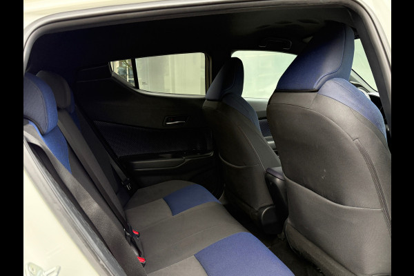 Toyota C-HR 1.8 Hybrid Adventure Bi-Tone JBL|Dealer Onderhouden