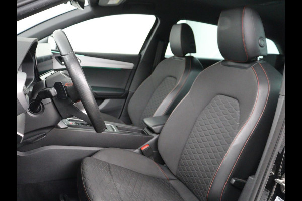 Seat Leon Sportstourer 1.5 eTSI FR Launch Edition | Carplay | Full LED | Adaptive Cruise | Sfeerverlichting | Navigatie | PDC