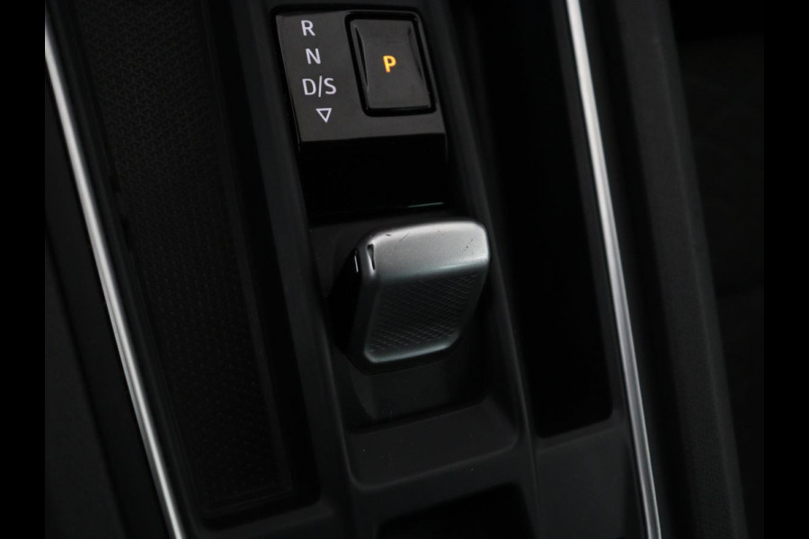 Seat Leon Sportstourer 1.5 eTSI FR Launch Edition | Carplay | Full LED | Adaptive Cruise | Sfeerverlichting | Navigatie | PDC