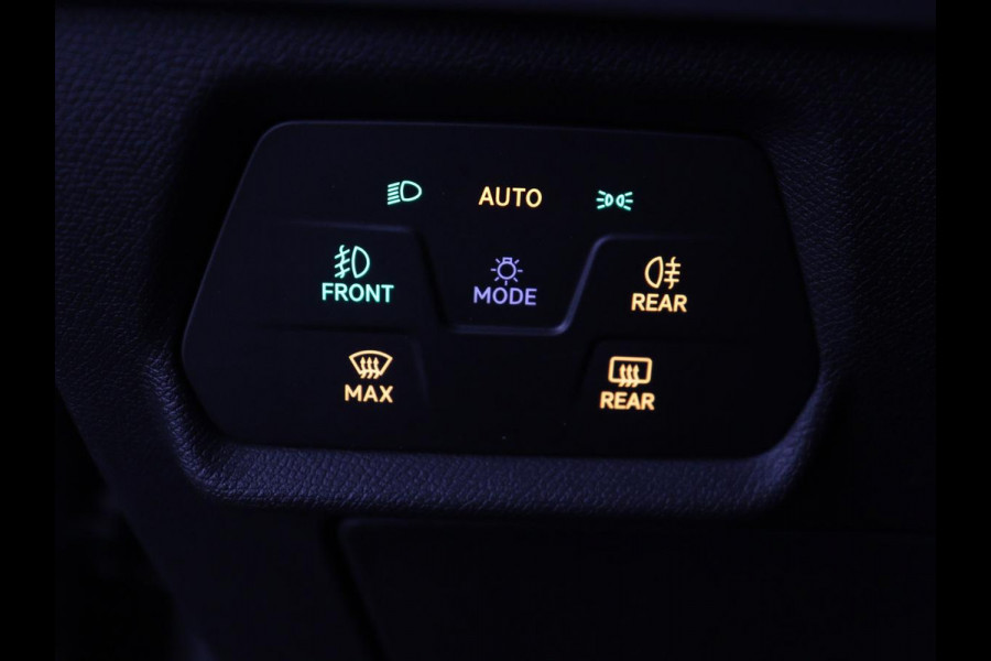 Seat Leon Sportstourer 1.5 eTSI FR Launch Edition | Carplay | Full LED | Adaptive Cruise | Sfeerverlichting | Navigatie | PDC