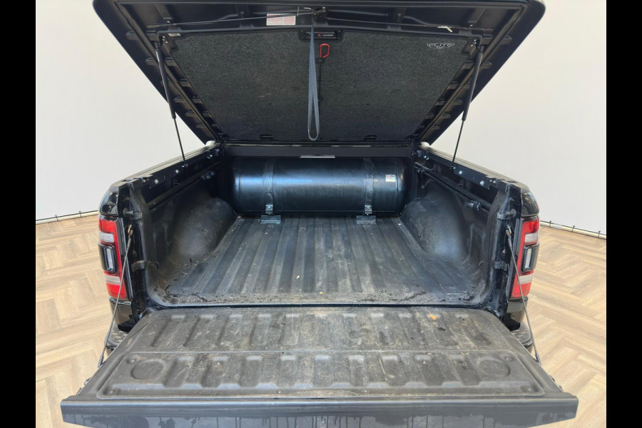 Dodge Ram 1500 5.7 V8 4x4 Crew Cab Limited|PANO|200L|LUCHTVERING|