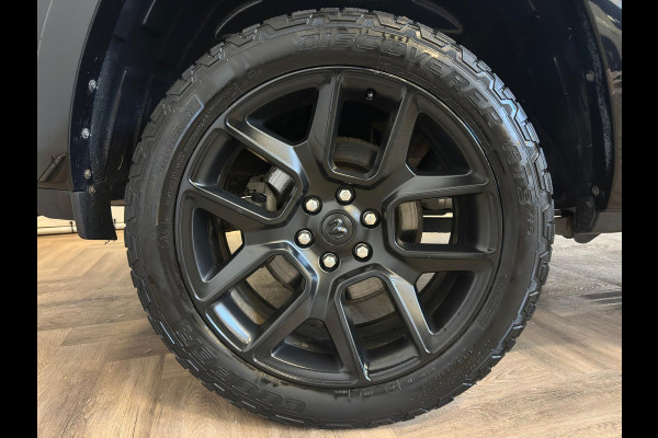 Dodge Ram 1500 5.7 V8 4x4 Crew Cab Limited|PANO|200L|LUCHTVERING|