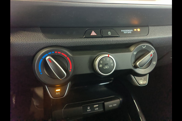 Kia Stonic 1.0 T-GDi Sports Edition Rijklaar + 12 maanden Bovag-garantie Henk Jongen Auto's in Helmond,  al 50 jaar service zoals 't hoort!