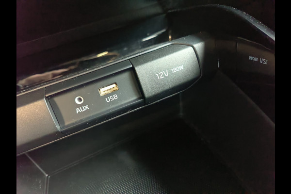 Kia Stonic 1.0 T-GDi Sports Edition Rijklaar + 12 maanden Bovag-garantie Henk Jongen Auto's in Helmond,  al 50 jaar service zoals 't hoort!