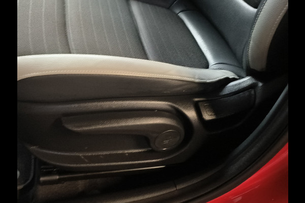 Kia Stonic 1.0 T-GDi Sports Edition Rijklaar + 12 maanden Bovag-garantie Henk Jongen Auto's in Helmond,  al 50 jaar service zoals 't hoort!