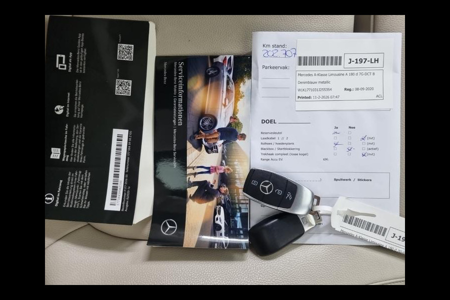 Mercedes-Benz A-Klasse Aut. 180d Business Sol. Luxury Line | Navi | Camera | Sfeer Verlichting |