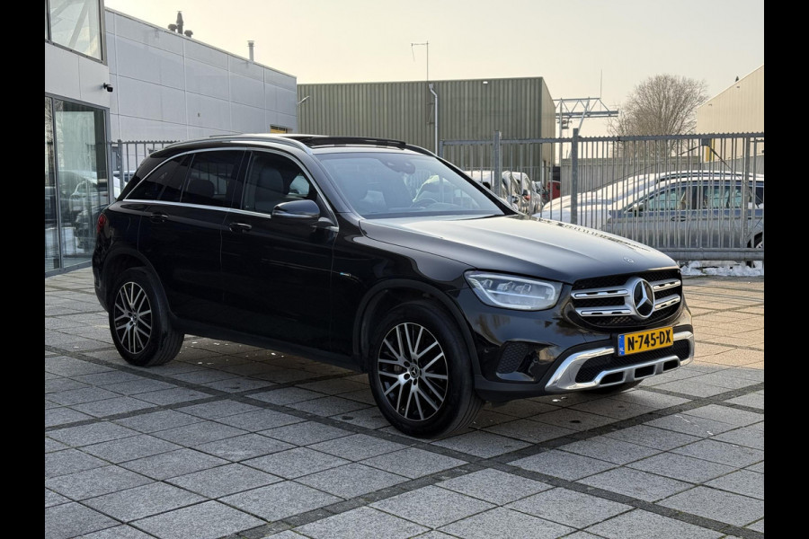 Mercedes-Benz GLC 300de 4MATIC Luxury Line | SOH 97% | Navi | Panorama | Camera | LED |