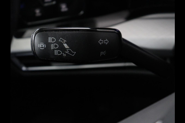 Volkswagen Golf Variant 1.0 TSI Life Business | Memory | Stoel & stuurverwarming | Adaptive Cruise | Camera | Carplay | Navigatie | Sfeerverlichting