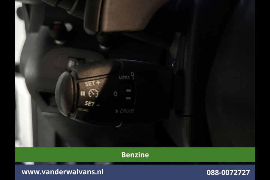 Citroën Berlingo 1.2 PureTech 131pk Automaat **Benzine** L1H1 Euro6 Airco | 3-Zits | Navigatie | Camera | Apple carplay android auto, cruisecontrol, parkeersensoren, bijrijdersbank