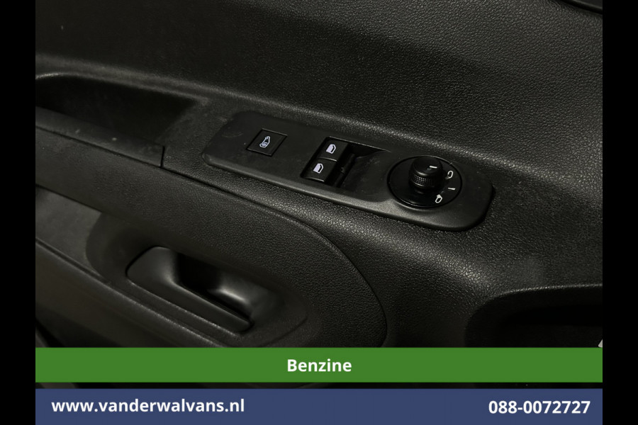 Citroën Berlingo 1.2 PureTech 131pk Automaat **Benzine** L1H1 Euro6 Airco | 3-Zits | Navigatie | Camera | Apple carplay android auto, cruisecontrol, parkeersensoren, bijrijdersbank
