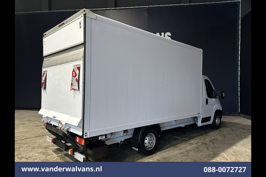 Peugeot Boxer 2.2 BlueHDi 141pk Bakwagen Laadklep Euro6 Airco | Cruisecontrol | 955kg laadvermogen Bijrijdersbank