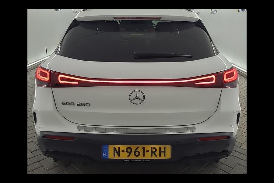 Mercedes-Benz EQA Aut. 250 Sol. AMG Sport Ed. 67kW | Trekhaak | Navi | Camera |
