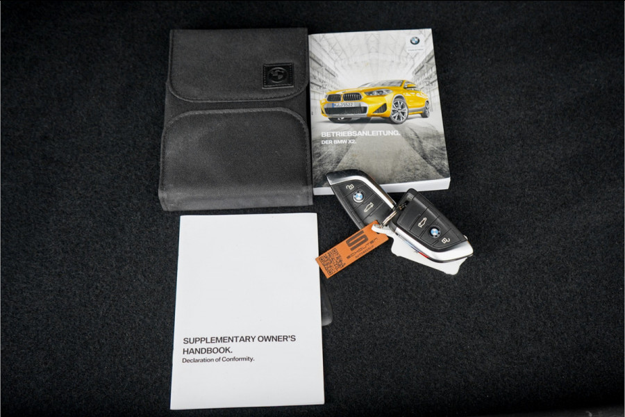 BMW X2 sDrive20i M-Sport Pano Keyless HUD