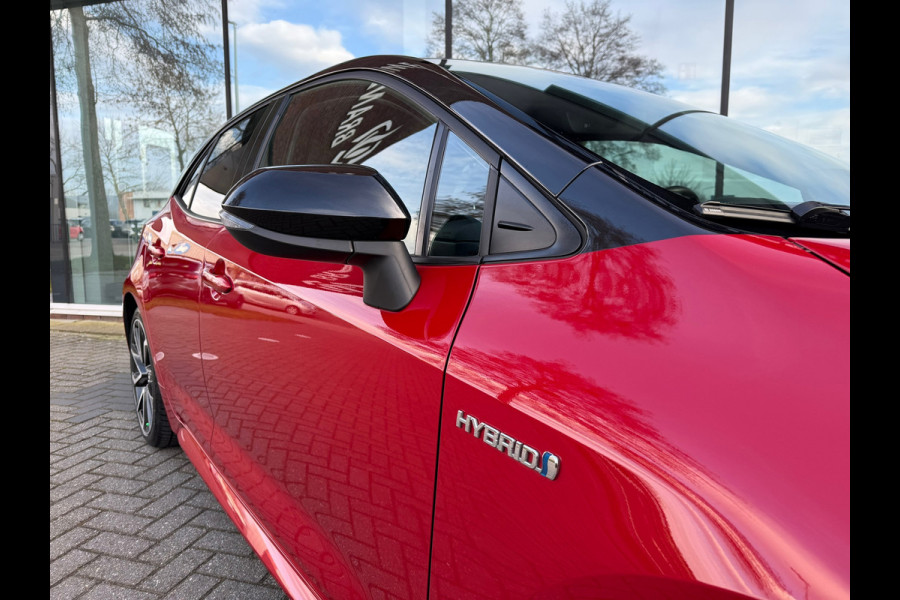 Toyota Corolla 2.0 Hybrid Executive - Automaat - Navi - Camera - Winterpakket - Org.NL