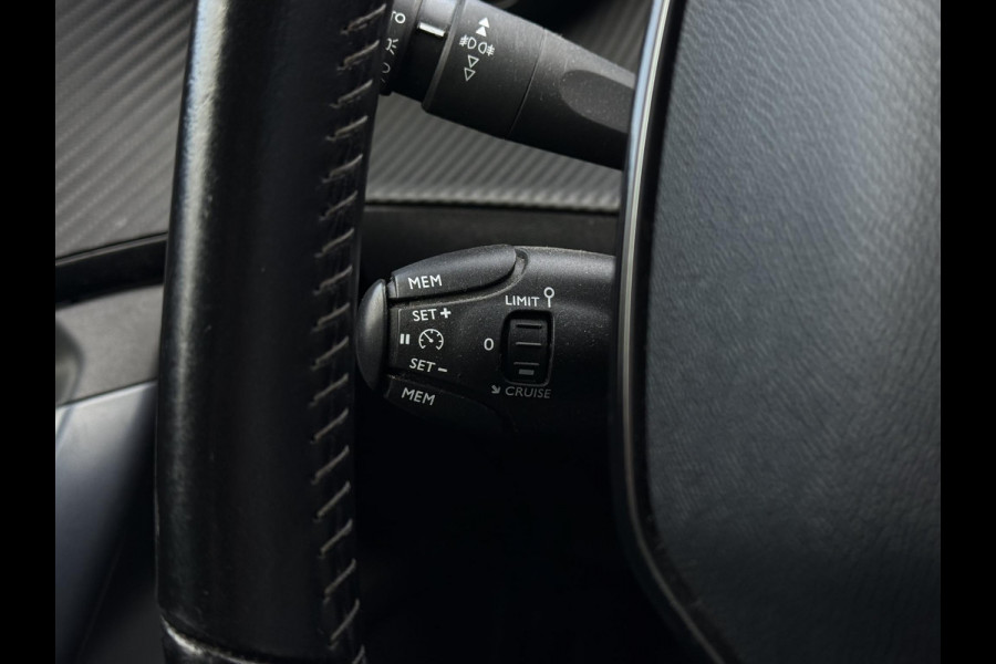 Peugeot 2008 1.5 BlueHDi Blue Lease Allure | Navi | Camera | Trekhaak |