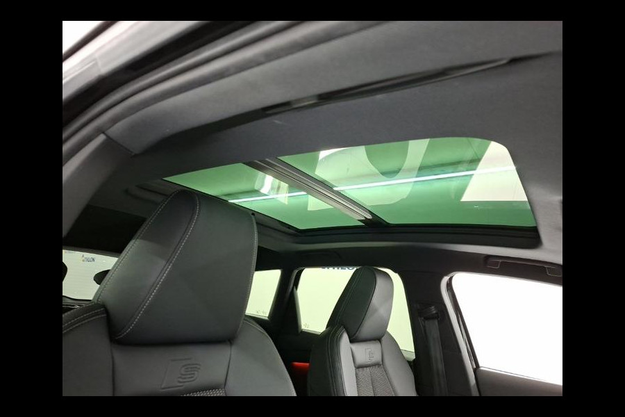 Audi Q4 e-tron 40 S-Line Competition 77 kWh | Navi | Panorama | Virtual Cockpit