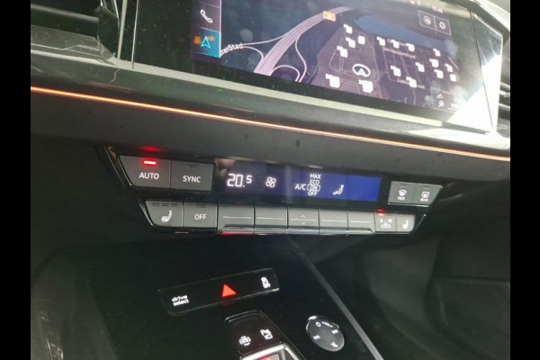 Audi Q4 e-tron 40 S-Line Competition 77 kWh | Navi | Panorama | Virtual Cockpit
