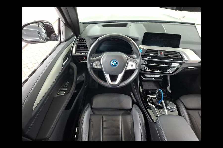 BMW iX3 Aut. High Executive 80 kWh | Navi | Panorama | Trekhaak | Camera