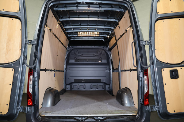 Mercedes-Benz Sprinter 317 CDI L2 H2 Automaat Navigatie Led