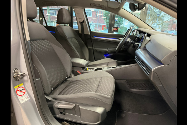 Volkswagen Golf 2.0 TDI DSG ACTIVE IQ LIGHT ACC LED PANO CAMERA PARKEERSENSOREN VOOR EN ACHTER STUURVERWARMING STOELVERWARMING