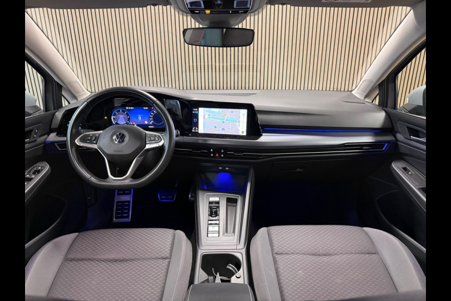 Volkswagen Golf 2.0 TDI DSG ACTIVE IQ LIGHT ACC LED PANO CAMERA PARKEERSENSOREN VOOR EN ACHTER STUURVERWARMING STOELVERWARMING