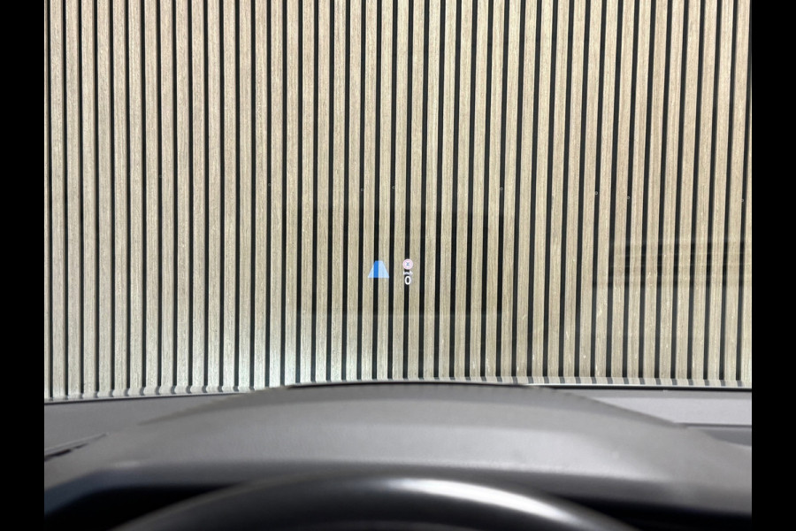 Volkswagen Golf 2.0 TDI DSG ACTIVE IQ LIGHT ACC LED PANO CAMERA PARKEERSENSOREN VOOR EN ACHTER STUURVERWARMING STOELVERWARMING