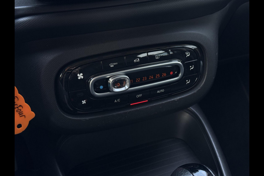 Smart Forfour EQ Essential 18 kWh | 89% SOH | LMV | Leder |