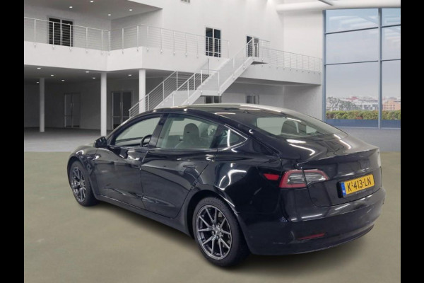 Tesla Model 3 Range Plus | Autopilot | Panorama | Leder |