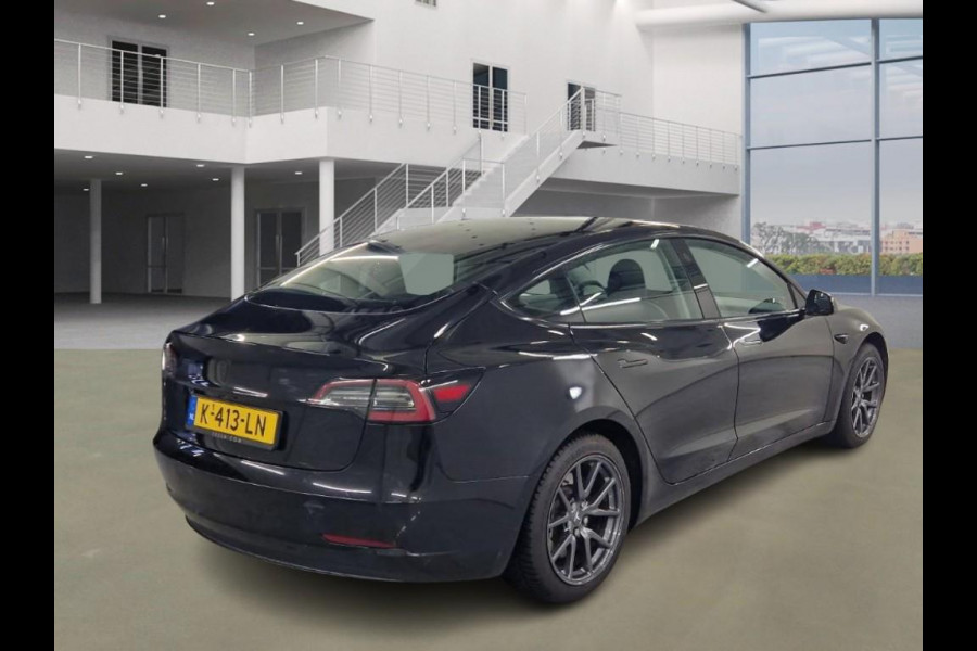 Tesla Model 3 Range Plus | Autopilot | Panorama | Leder |