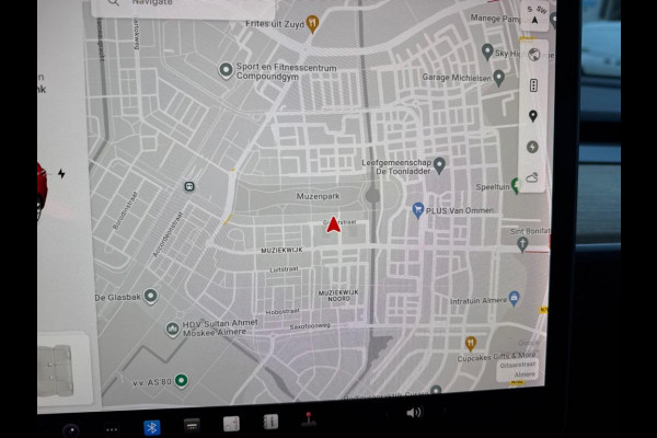 Tesla Model 3 Long Range Dual Motor AWD | SOH 91.2% | Autopilot | Panorama | Leder |