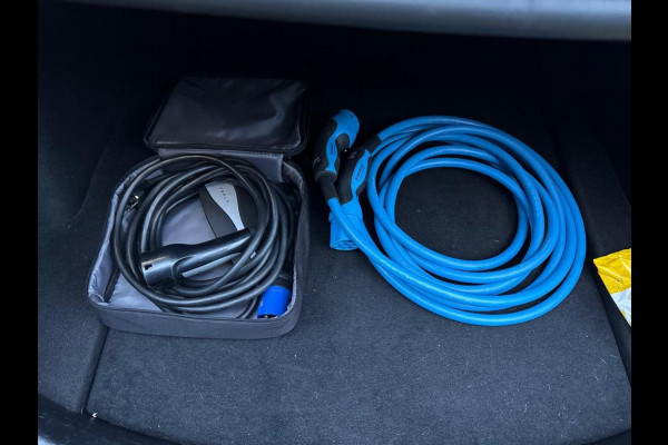 Tesla Model 3 Long Range Dual Motor AWD | SOH 91.2% | Autopilot | Panorama | Leder |