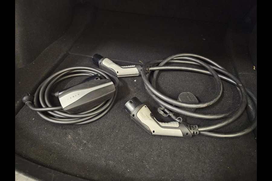 Tesla Model 3 Long Range Dual Motor AWD 75 kWh | Navi | Panorama | Trekhaak | Leder | Camera |