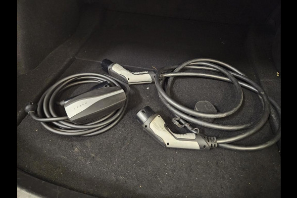 Tesla Model 3 Long Range Dual Motor AWD 75 kWh | Navi | Panorama | Trekhaak | Leder | Camera |