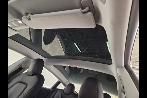 Tesla Model 3 Long Range Dual Motor AWD 75 kWh | Navi | Panorama | Trekhaak | Leder | Camera |
