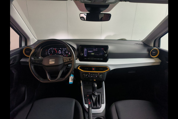 Seat Arona 1.0 EcoTSI Style Business Connect DSG AUTOMAAT uit 2024 Rijklaar + 12 maanden Bovag-garantie Henk Jongen Auto's in Helmond,  al 50 jaar service zoals 't hoort!