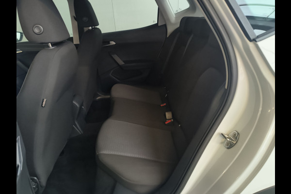 Seat Arona 1.0 EcoTSI Style Business Connect DSG AUTOMAAT uit 2024 Rijklaar + 12 maanden Bovag-garantie Henk Jongen Auto's in Helmond,  al 50 jaar service zoals 't hoort!