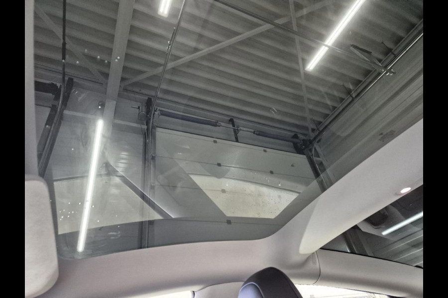 Tesla Model 3 Aut. Long Range Dual Motor AWD | SOH 89.7% | Autopilot | Panorama |