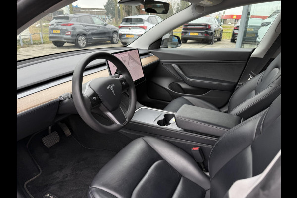 Tesla Model 3 Aut. Long Range Dual Motor AWD 75kWh | SoH 92% | Autopilot | Panorama | Leder |