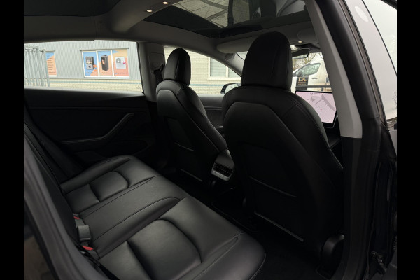 Tesla Model 3 Aut. Long Range Dual Motor AWD 75kWh | SoH 92% | Autopilot | Panorama | Leder |