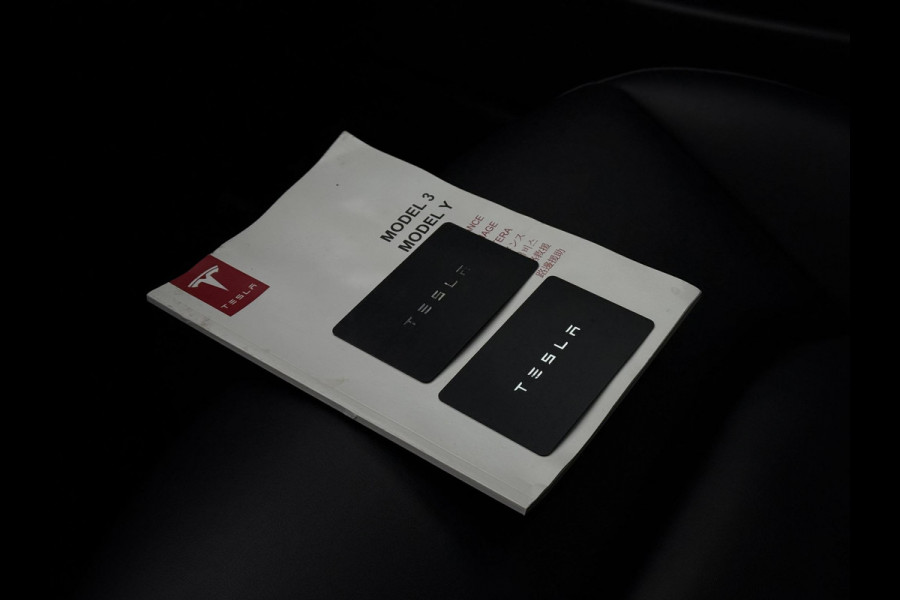 Tesla Model 3 Aut. Long Range Dual Motor AWD 75kWh | SoH 92% | Autopilot | Panorama | Leder |