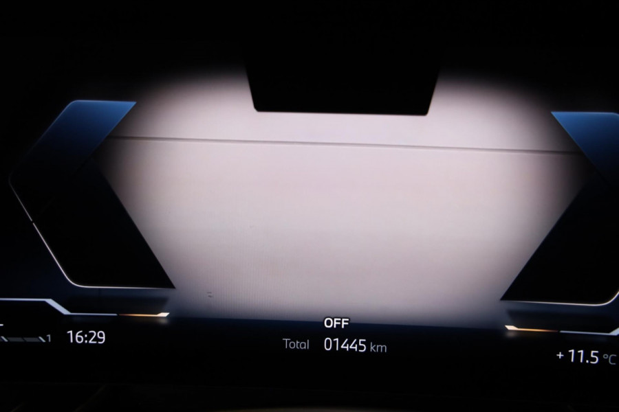 BMW 7 Serie 750e xDrive Pro M-Sportpakket NO REGSTR MY 2026 LED HUD Active cruise PANO DAB B&W SOUND LEASE V/A 444,- pm