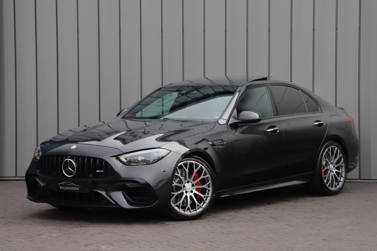 Mercedes-Benz C-Klasse AMG 63 S E Performance | 680PK | Achterasbesturing | Head-up | Burmester | Keyless-go | Sfeerverlichting | Digital-light | Acc |