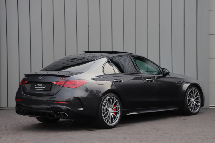 Mercedes-Benz C-Klasse AMG 63 S E Performance | 680PK | Achterasbesturing | Head-up | Burmester | Keyless-go | Sfeerverlichting | Digital-light | Acc |