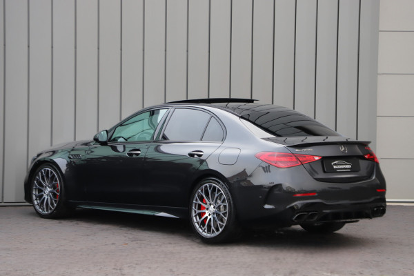 Mercedes-Benz C-Klasse AMG 63 S E Performance | 680PK | Achterasbesturing | Head-up | Burmester | Keyless-go | Sfeerverlichting | Digital-light | Acc |