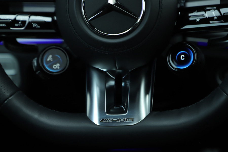 Mercedes-Benz C-Klasse AMG 63 S E Performance | 680PK | Achterasbesturing | Head-up | Burmester | Keyless-go | Sfeerverlichting | Digital-light | Acc |
