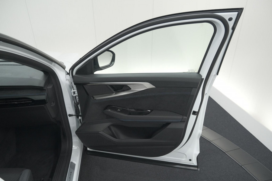 Renault Austral 1.2 E-Tech Full Hybrid 200 Techno Esprit Alpine | Elektrische Kofferklep | Winterpakket | Adaptieve Cruise Control